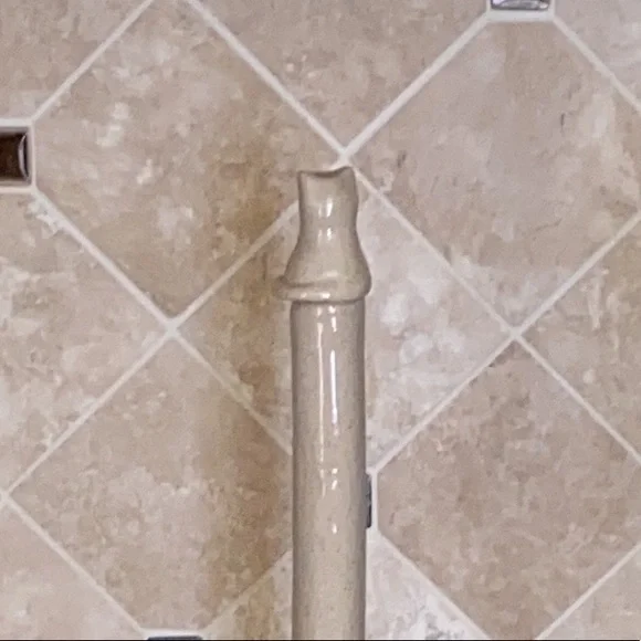 Handmade Ceramic Cat Themed Paper Towel Holder or Toilet Paper Roll Holder New - Picture 8 of 12